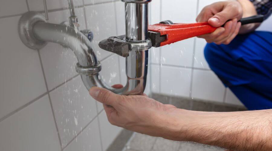 Leak Detection Services in Monroeville, IN